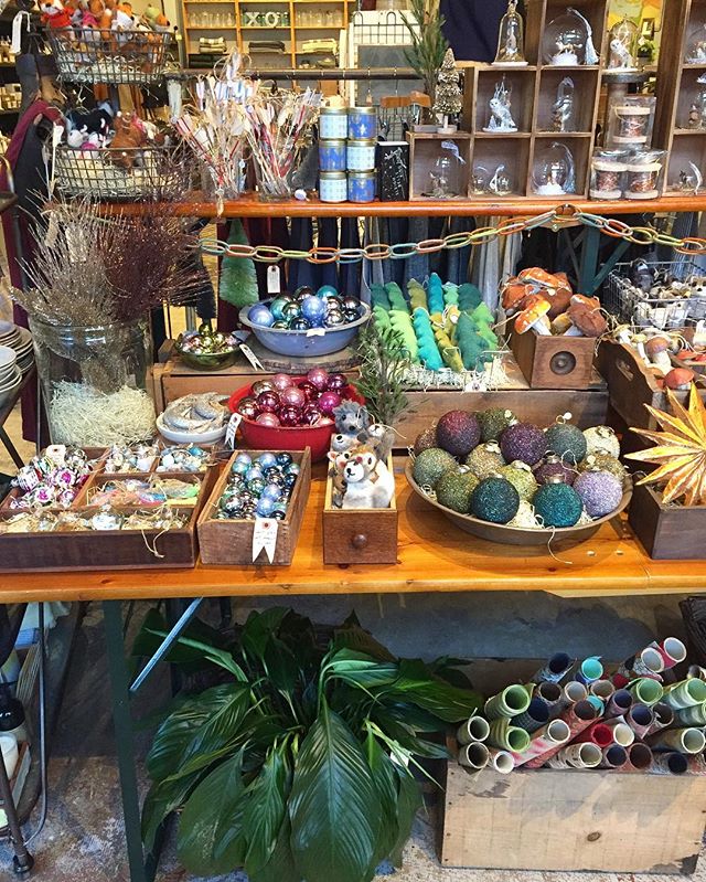 We love the holiday season! Come find special decorations for your home, or maybe as a perfect gift for a loved one. Let us know, and we can gift wrap! We're open today between 11-6!