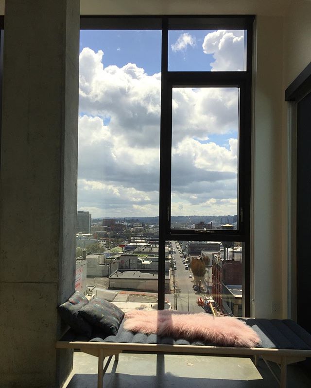 Today's view is pretty nice.  Happy birthday sweet friend!! @alissa_pea