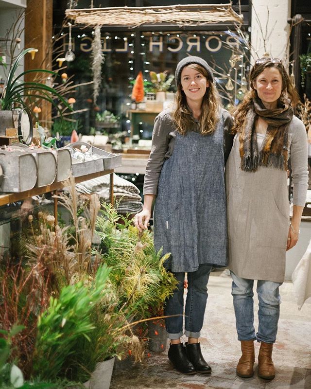 Adria from @thicketpdx and I will be holding another wreath making workshop next Tuesday from 6-8.  Follow the link in our profile to get signed up.  You can also pick up one of these amazing pinafore aprons from @portlandaproncompany while you’re here!