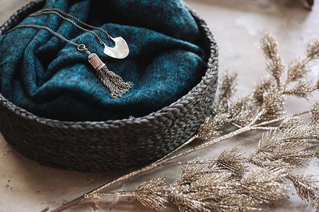 We have lots of sparkly things for you AND your tree!