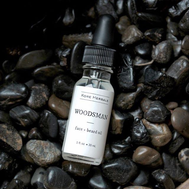 This 100% plant-based face + beard oil from @kore.herbal is made with skin conditioning coconut and essential oils and can be used as a face, hair, scalp or body oil.  As of that weren’t enough it smells like a walk in the woods!