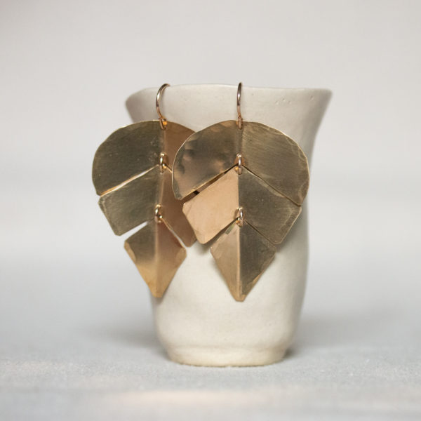 ola-earrings-brass