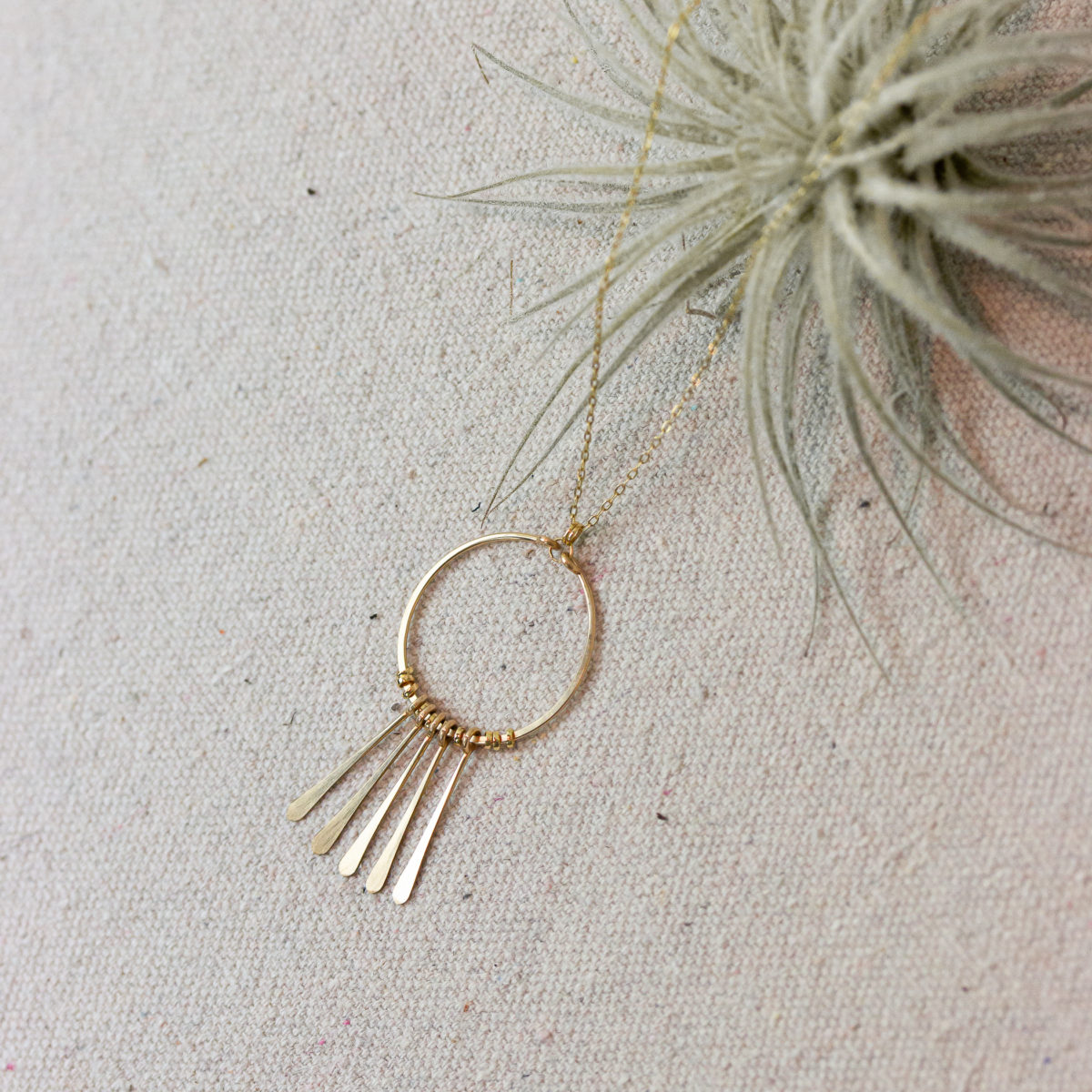 circle-fringe-necklace-gold-fill